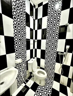 Bathroom - Aquatel Hotel (Pekanbaru)