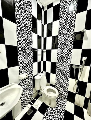 Bathroom - Aquatel Hotel (Pekanbaru)