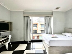 Room - Aquatel Hotel (Pekanbaru)