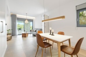 Interior - Le Mont Blanc | 1-Bedroom Apartment with Shared Pool (Kounoupidiana)