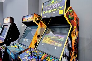 Arcade machines with 'Mortal Kombat' and 'Dark Legacy' branding. - Private Pool & Game Room Near Disney Parks (Kissimmee)
