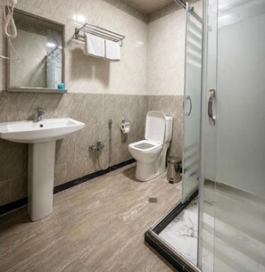 Bathroom - Ulubey Hotel (Baku)