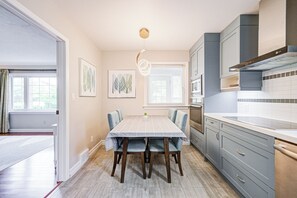 Dining - Sunlit Toronto 4BR Toronto Gem with Private Deck (Toronto)