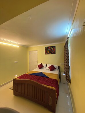 Room - Shalom inn (Kodaikanal)