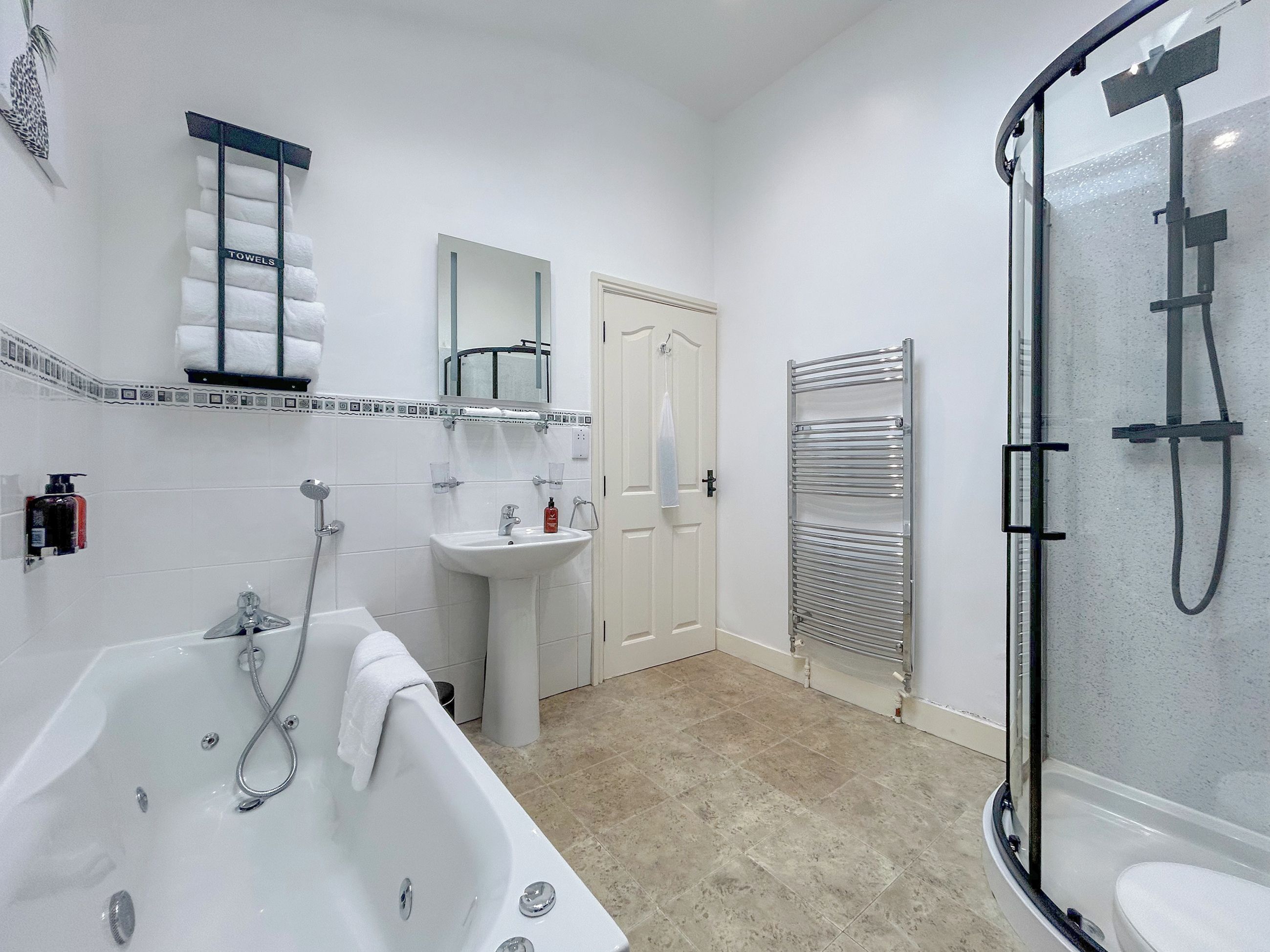 Bathroom | Rowan Cottage - Old Lonan Church Farm Cottages, All Isle of Man