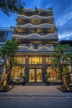Ngoại thất