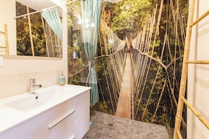 Bathroom - L'Atelier de Claire (Mont-Dore)