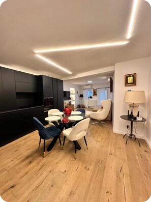 Interior - The San Giusto Terrace: A Haven of Peace in Trieste's Historic Center (Trieste)