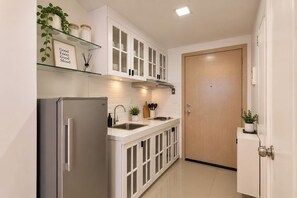 Private kitchen - Naia Smdc South Residences (Las Pinas)