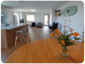 Dining - “Seagrass”– Pet friendly house for the family (Coolum Beach)