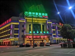 Ngoại thất