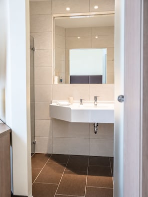 Bathroom - Hotel am Schlosspark (Worms)