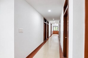 Bahagian dalam
