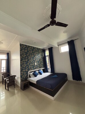 Room - Naddiva Homestay (Dharamshala)