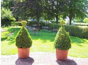 Buiten dineren