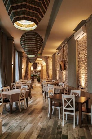 Dining - Hotel Piano Kvareli (Kvareli)