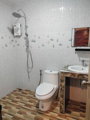 Bathroom - Paramee Farmstay (Takua Pa)