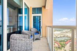 Balcony seating - Portofino 1-1808 🌊🏖️ Gulf Views from the 18th Floor | Spa + Tennis Onsite (Pensacola Beach)