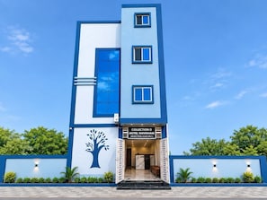 Exterior - Collection O Jantar Mantar Ujjain (Ujjain)