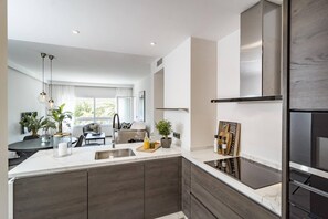 Interior - PR - Stunning flat front line beach Puerto Banus (Marbella)