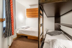 Room - Wifi, 10m from ski slopes, sauna, hammam, ski locker, 28-30m², Val Thorens (Val Thorens)