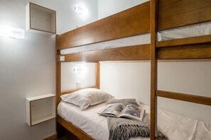 Room - Wifi, 10m from ski slopes, sauna, hammam, ski locker, 28-30m², Val Thorens (Val Thorens)