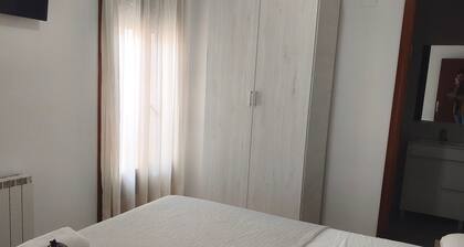 Room 'Habitación 2' with Balcony and Wi-Fi