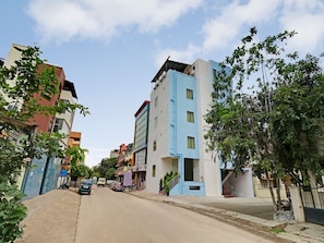 Ngoại thất
