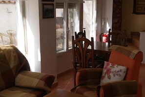 Dining - TURALCARAZ (Alcaraz)