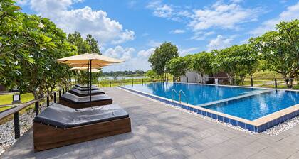 Aranya lake Resort By CCI
