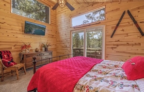 Room - Family game room, great views, & steps to marina! (Big Bear Lake)