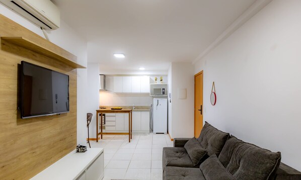 Living area - Apto em Balneário Piçarras a poucos passos do mar (Balneário Piçarras)