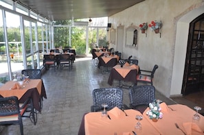 Dining - Gite Nadia (Casablanca)