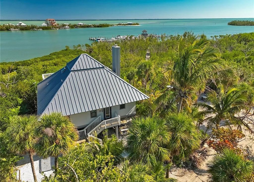 Welcome to Santa Clara, nestled among tropical palms overlooking Safety Harbor.