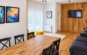 Living Room - Beautiful home in Slatina with sauna (Slatina)