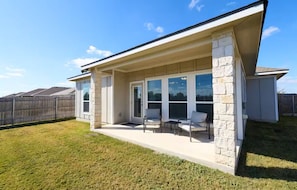 Terrace/patio - Super Clean- Close to Solar Farms, VA, Temple College, Baylor (Temple)
