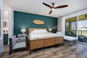 A bedroom with a bed, a ceiling fan, a view of the outdoors, and a balcony. - Hilton Pool Pass 2026-27 | Sunset Family Villa 3bd (Waikoloa Village)