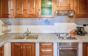 Kitchen - Amazing home in Camaiore with private swimming pool, can be inside or outside (Camaiore)