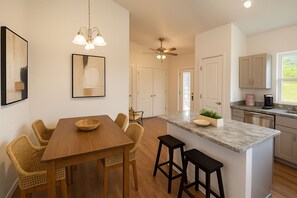 Dining - Spacious Ocala Retreat | Sleeps 12 | 6BR/4BA (Ocala)