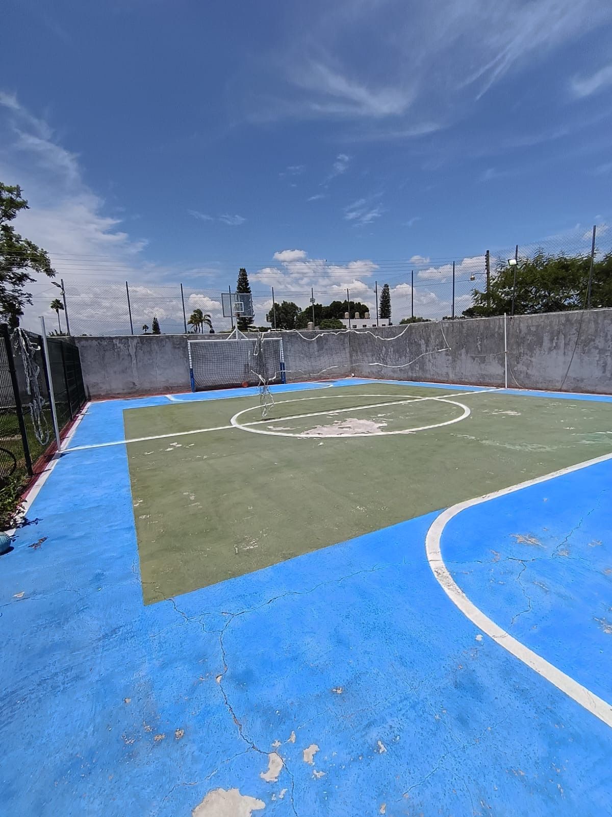 Sports court