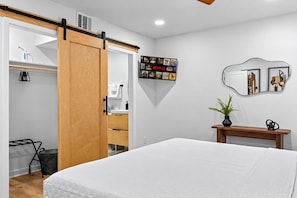 Room - Stylish Japandi 1BR-Bishop Arts-Nr Downtown Dallas (Dallas)