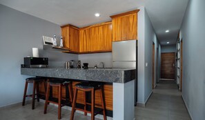 Private kitchen - Beautiful Condo Sea Breeze w/ Rooftop Pool (Cabo San Lucas)