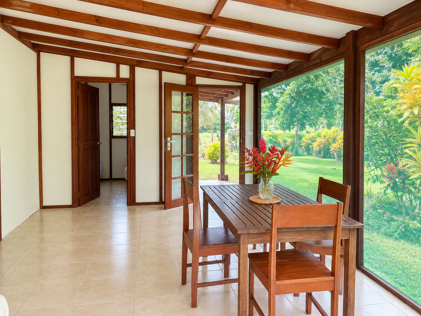 Cottage Dining