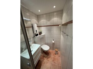 Bathroom - Baltic Sea View Damp (Damp)