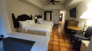 Room - Hacienda del Mar beautiful beachfront luxury resort in Cabo San Lucas, Mexico (Cabo San Lucas)