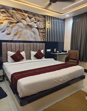 Room - Hotel DNU Palace (Varanasi)