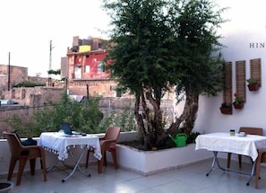 Outdoor dining - HINAR HOME (Mardin)