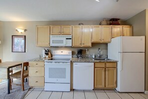 Private kitchen - Dreams in Steamboat Springs! Balcony, Heated Pool (Steamboat Springs)