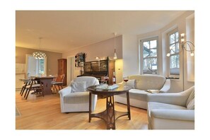Untagged - Country House Victoria, Seagull (Boltenhagen)