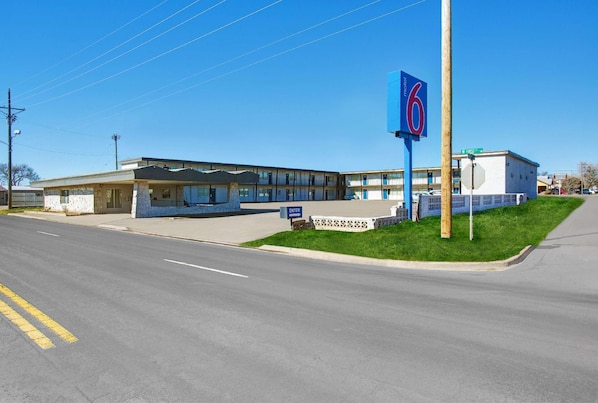 Exterior - Motel6 Hereford, TX (Hereford)